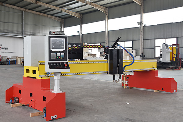 數(shù)控等離子切割機 數(shù)控等離子切割機