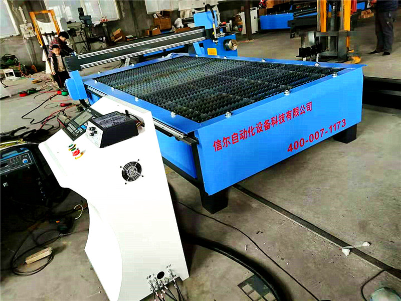 臺式數(shù)控切割機圖片005 臺式數(shù)控切割機圖片005