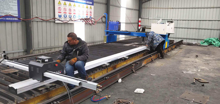 全自動便攜式數(shù)控切割機兩用圖片介紹007