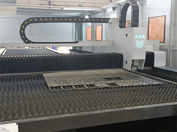 冷軋鋼板激光切割機(jī)